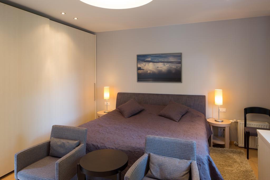 Vienibas Prospekts 6 Apartman Jūrkalne Kültér fotó