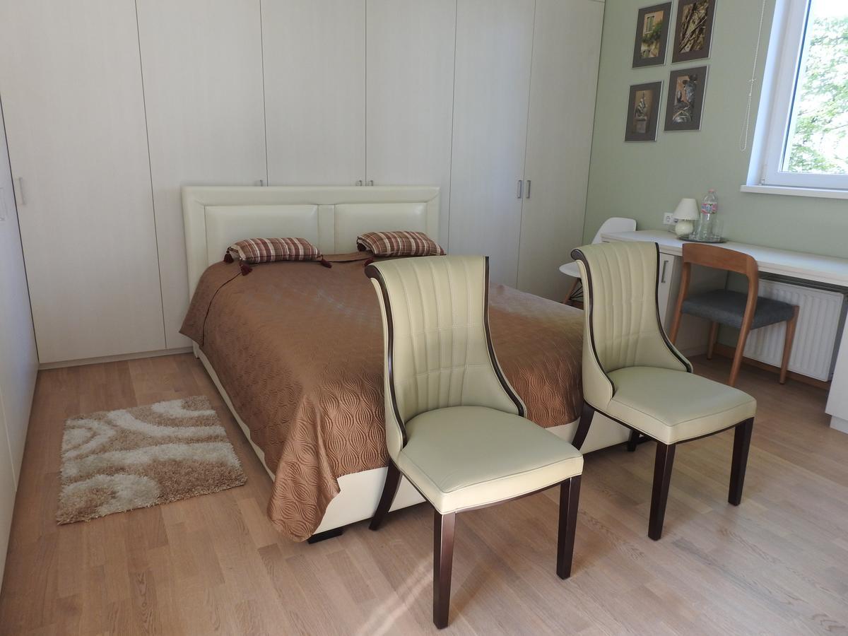 Vienibas Prospekts 6 Apartman Jūrkalne Kültér fotó