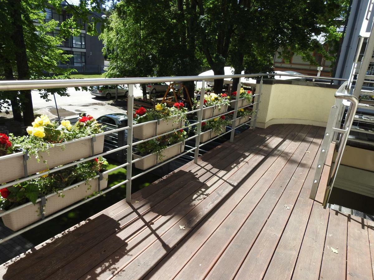 Vienibas Prospekts 6 Apartman Jūrkalne Kültér fotó
